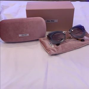 Min min butterfly sunglasses